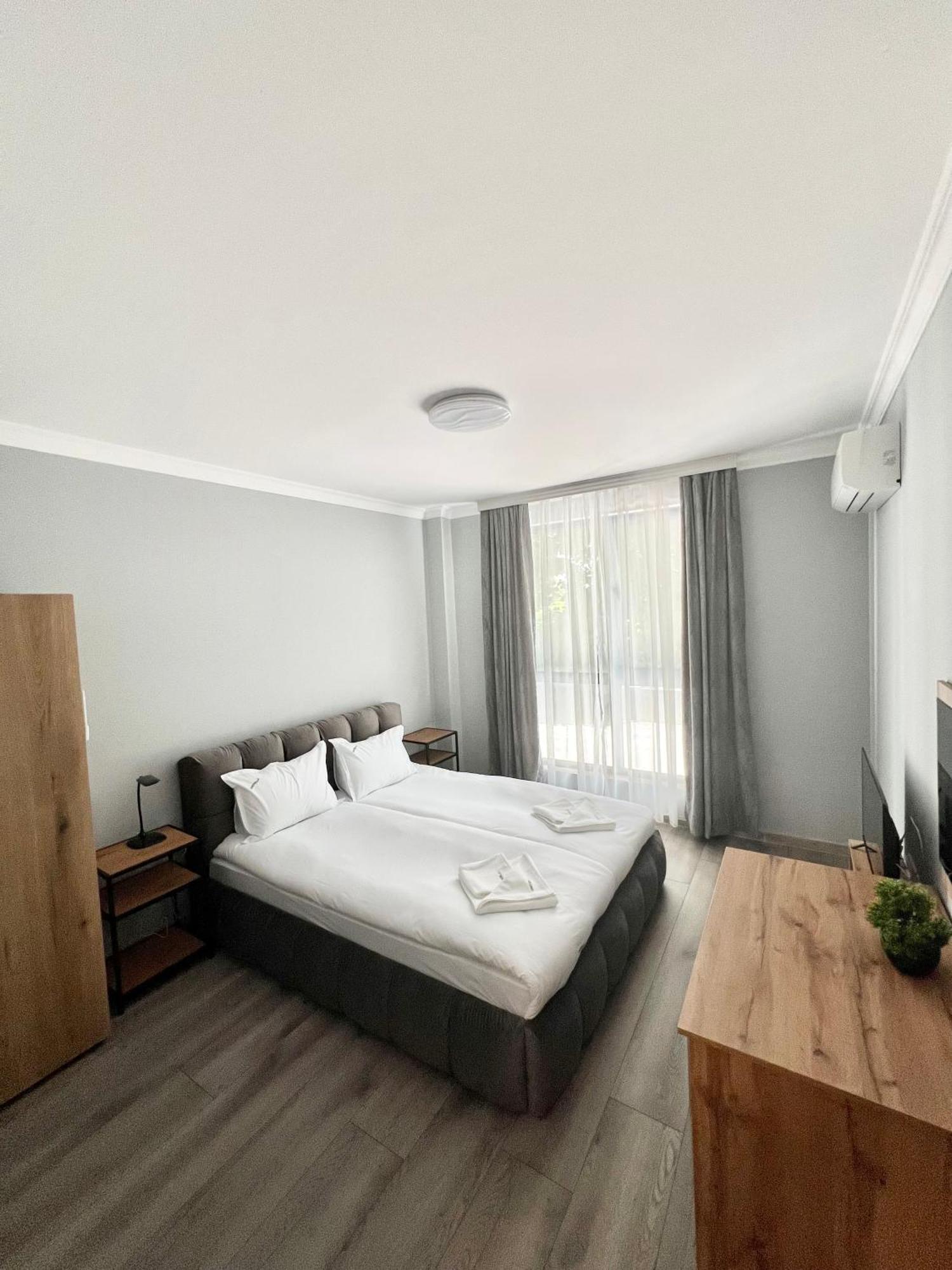 Green Park Apartments And Rooms For Guests Asenovgrad Eksteriør billede